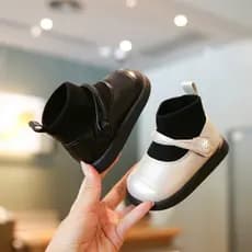 Feminino sapatos de bebê 1-3 anos de idade feminino crianças botas pequenos sapatos de couro feminino bebê botas curtas