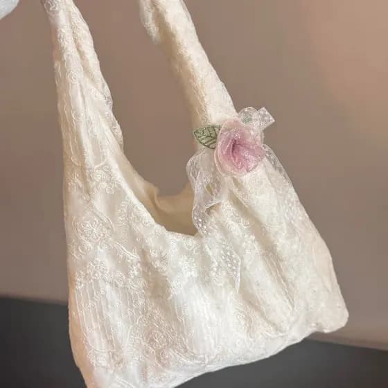Bolsa de lona literária fresca flor de renda feminina 2025 novo estilo grande capacidade sacola de um ombro Commuter axi