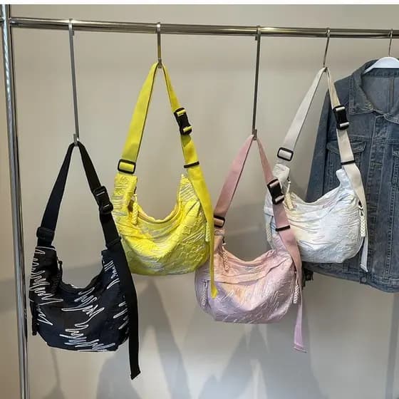 2026 primavera novo estilo bolinho saco feminino saco do mensageiro grande capacidade Commuter leve bolsa feminina moda