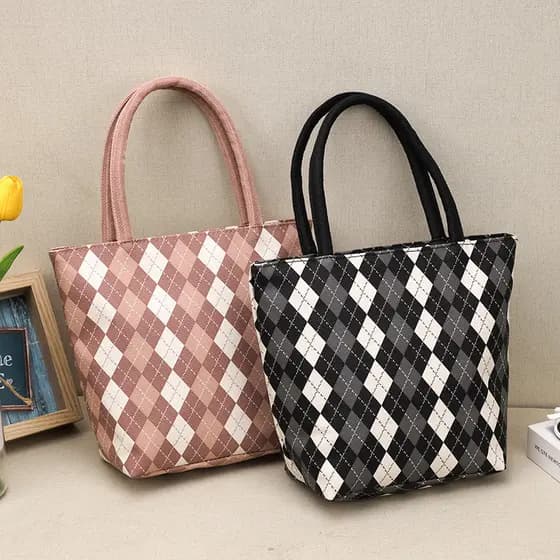 Bolsa feminina portátil treliça pequeno saco 2023 novo estilo de grande capacidade couro macio pequeno portátil trabalho