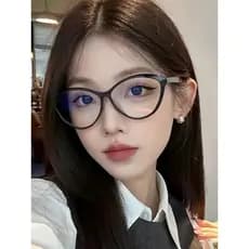 Versão coreana Hot Girl Armação de óculos de olho de gato ultraleve pode ser equipada com óculos simples para miopia Arm