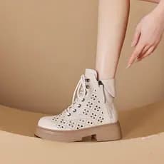 2026 novo estilo senhoras couro oco Martin botas de sola grossa duplo lado zíper rendas sapatos casuais sapatos feminino