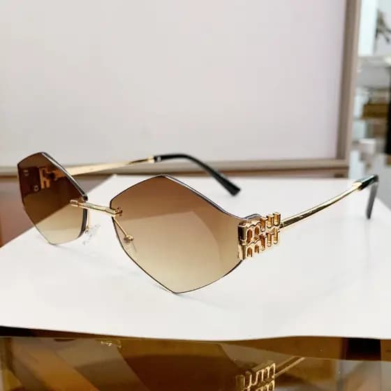 Óculos de sol feminino óculos de sol 2024 novo estilo High-End sentimento ins Retro sem moldura corte borda Anti-ultravi