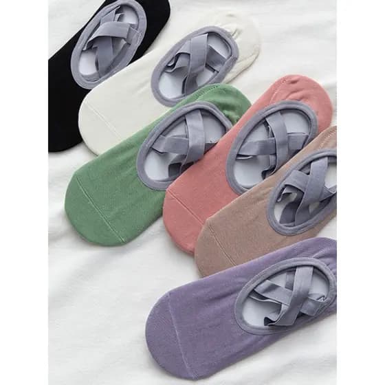 Yoga Pilates treinamento meias antiderrapante Silicone respirável fino profissional feminino verão esportes internos Fit