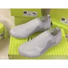 Suave comércio exterior comércio exterior vazamento-escolha malha fina respirável sapatos masculinos casuais antiderrapa