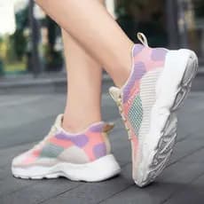 2025 novo estilo sapatos femininos sapatos de malha macia primavera verão outono sapatos esportivos confortáveis respirá