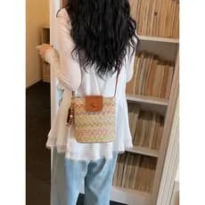 Tecido contraste cor balde saco feminino 2026 novo estilo férias estilo mensageiro saco All-Match moda bolsa de ombro sa