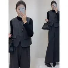 Moda redução de idade pequena fragrância terno feminino 2025 outono novo estilo chifre botão colete camisa de fundo calç