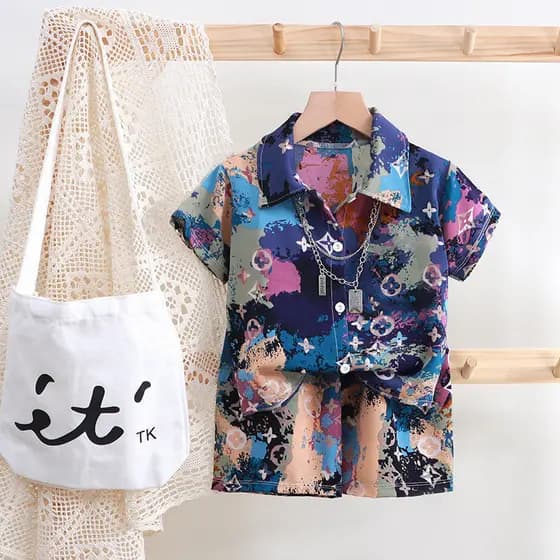 Novo estilo meninos verão camisa de manga curta estilo fino bebê flor camisa de manga curta terno infantil estilo ociden