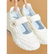 All-Match Super Lindas Senhoras 2026 Novo Estilo Feminino Leve Sola Macia Não Cansada Sapatos Brancos Populares deste An