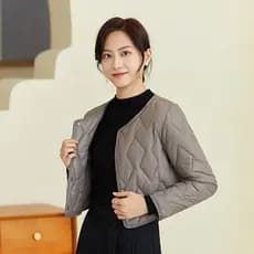 Outono inverno novo estilo leve jaqueta acolchoada de algodão feminino fundo Ultra-curto manga comprida quente para baix