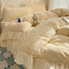 Estilo princesa esculpido leite veludo conjunto de quatro peças engrossado Coral veludo outono inverno cama 2026 novo es