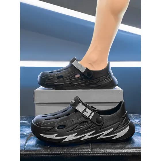 Buraco sapatos estilo masculino verão exterior Wear 2026 novo estilo merda-pisando esportes Anti-deslizamento desodorant
