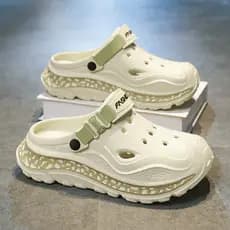 Buraco sapatos verão exterior Wear condução de sola grossa aumentando antiderrapante pisando merda sentir respirável san