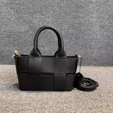 Ventilador bem-estar couro genuíno bolsa feminina All-Match nicho Design primeira camada trançado couro feminino portáti
