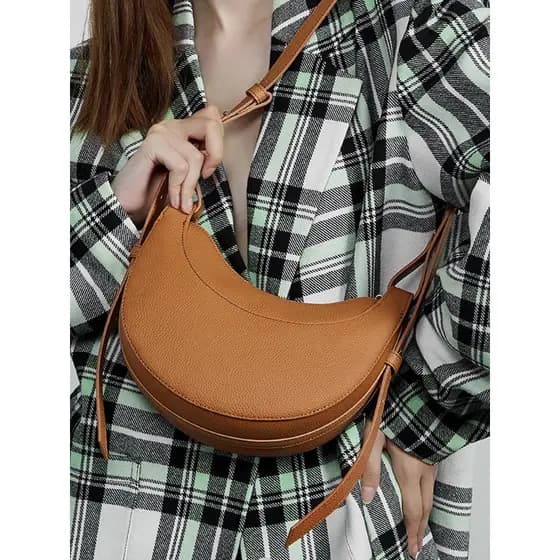 Primeira camada de couro mensageiro crescente saco 25 novo estilo europeu americano moda bolsa ombro couro genuíno senho