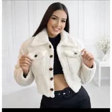 Casaco Teddy Com Botões Casaquinho Moda Feminina Inverno Elegante
