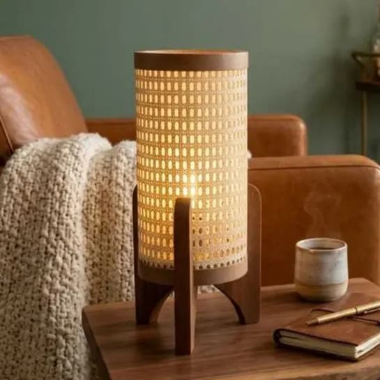 Luminária de Mesa em Ratan Sintético Abajur Decorativo para Quarto Sala Aparador