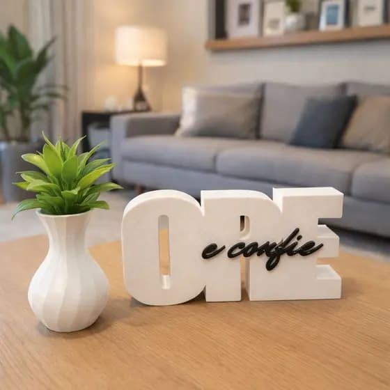 Kit Vaso e Escultura Ore e Confie Religioso Decorativa Enfeite Moderno para Casa, Sala e Escritório