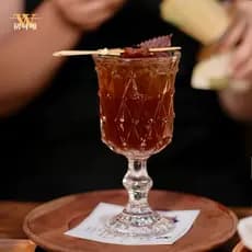 Retro em relevo vidro criativo Cocktail vidro taça champanhe copo de vinho tinto barra de vidro ligeiramente bêbado mist