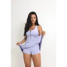 Uma minissaia esportiva com leggings e bojo para evitar imprevistos com a roupa.JYMQ041