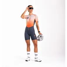 Macaquinho Triathlon c/ manga IRONMAN Carbon Phantom Woom