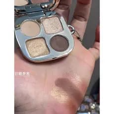 Paleta divina divina de desenho animado feminino sombra de quatro cores perolada fina piscando cor da terra paleta de so