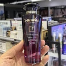Frete grátis Mostrar recursos de beleza Loção suavizante de pele bonita 120ml Loção Toner genuína contador 40