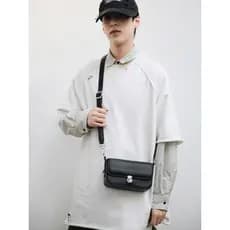 Bolsa masculina estilo coreano japonês moda All-Match bolsa mensageiro Casual pequena bolsa quadrada High-End pu cor sól