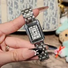 Dimini dimi novo estilo venda quente pulseira de aço relógio feminino escala romana relógio de ouro senhoras quadrado