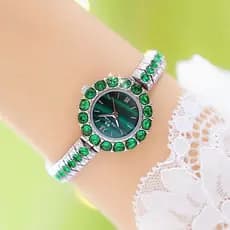 Novo estilo relógio feminino simples temperamento ins estilo luz luxo Retro malaquita textura pequeno relógio verde