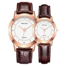 Tik Tok relógio de casal de venda quente High-End luz luxo relógio masculino cinto feminino relógio simples relógio de q