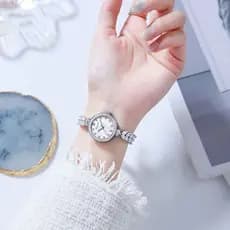 Sereia senhoras relógio feminino diamante versão coreana moda tendência relógio de quartzo estudante feminino Tik Tok no
