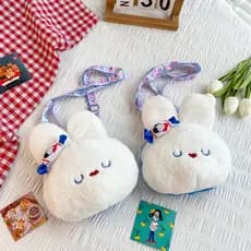 Versão coreana influenciador delicioso coelho branco pêssego leite doces saco do mensageiro de pelúcia 2022 novo estilo