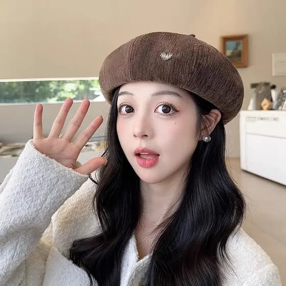 Boina feminina 2026 novo estilo versão coreana amor início do outono chapéu octogonal moda rosto-olhando abóbora pintor