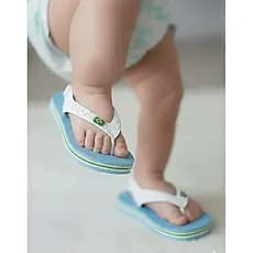 Chinelo Baby Brasil Logo Amarelo Pop Qualidade e Conforto