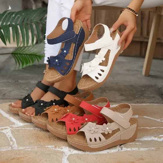 Sandálias Femininas De Cunha Flor 2026 Plataforma De Verão Salto Grosso Dedo Do Pé Aberto Sapatos De Praia Casuais Ao Ar