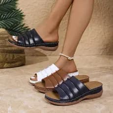 Sapatos Femininos Branco Couro Do Plutônio Plataforma Sandálias Femininas Leve Plus Size 36-43 Praia Sandles Mulher 2025