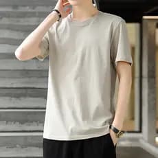 Camiseta masculina de manga curta, novo estilo de verão, camisa casual de gola redonda, top solto e moderno de meia mang