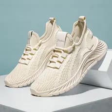 Branco voando tecido de sola macia tênis de corrida senhoras primavera outono novo estilo All-Match leve sapatos de coco
