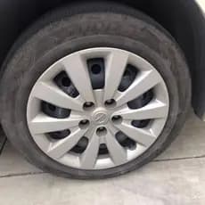 Adequado para 53cm clássico novo Sylphy puro veículo elétrico hub capa nova azul pássaro hub capa nova Tiida pneu capa