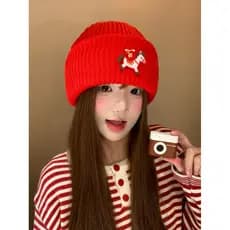 Ano novo festivo vermelho dos desenhos animados pônei chapéu de malha feminino inverno quente macio ceroso bonito Benmin