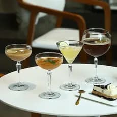 Ins importado de alto valor mistura vidro Designer Martini Cocktail vidro criativo mistura especial xícara de café