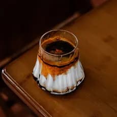 Copo de café de vidro resistente ao calor de borosilicato alto chama criativa gelo americano copo Xiaohongshu copo de ca