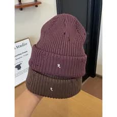 Casal estilo Casual rasgado bordado R chapéu de malha feminino outono inverno rua dupla camada quente proteção de ouvido