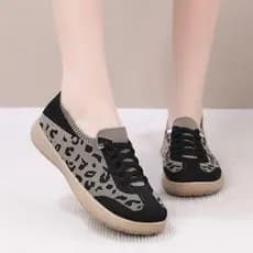 2026 primavera outono novos sapatos femininos velhos pequim sapatos de pano único sapatos de meia-idade idosos Casual in