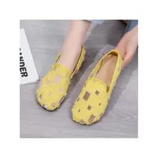 Velho pequim sapatos de pano feminino verão novo estilo malha respirável sola macia sapatos mãe antiderrapante sola maci