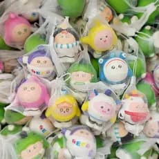 Ovo menino pitada música recuperação lenta descompressão ventilação brinquedo ovo menino festa descompressão ferramenta