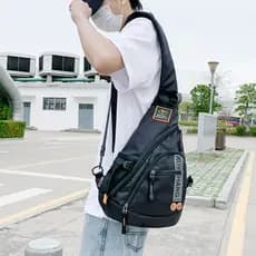 Bolsa de peito unissex de grande capacidade, bolsa mensageiro esportiva, versão japonesa coreana, bolsa de viagem mascul