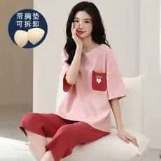 Novo estilo legal pijama Modal com almofada no peito senhoras verão de manga curta calças cortadas luz luxo moda Homewea